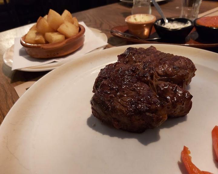 MENDOZA Argentinisches Steakhaus